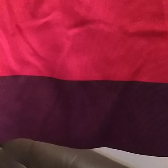 Express Bandage Pencil Skirt Red Purple Large NEW - Picture 2 of 2